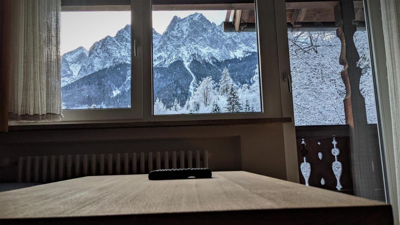Ferienhaus Wetterstein グライナウ エクステリア 写真